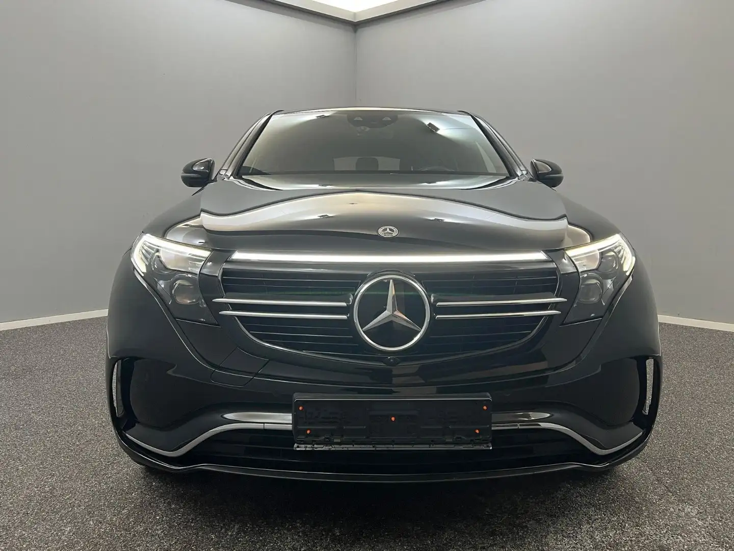 Mercedes-Benz EQC 400 400 4M AMG-LINE*ACC*MBEAM*SHD*KEY-GO*360° Noir - 2