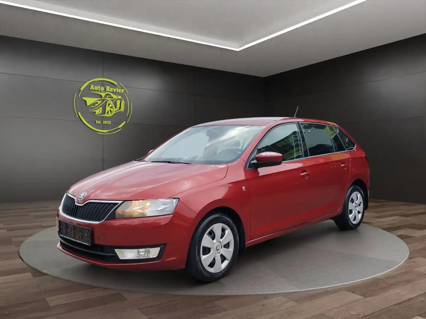Skoda Rapid/Spaceback Spaceback Ambition Green tec 1,2 TSI Rot - 1