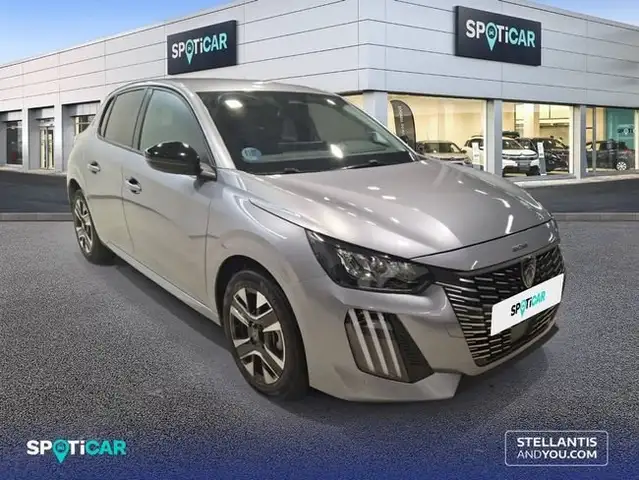 Peugeot 208 view 3
