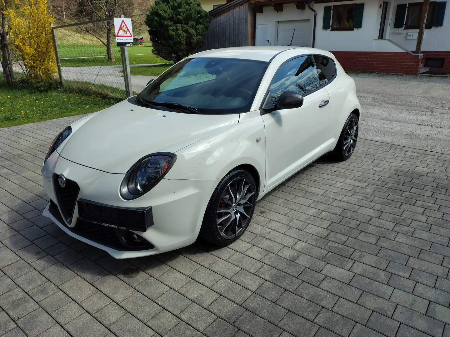 Alfa Romeo MiTo 1,4 QV Turbo TCT Veloce Blanc - 1