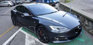 P100D LUDICROUS (772 CV)