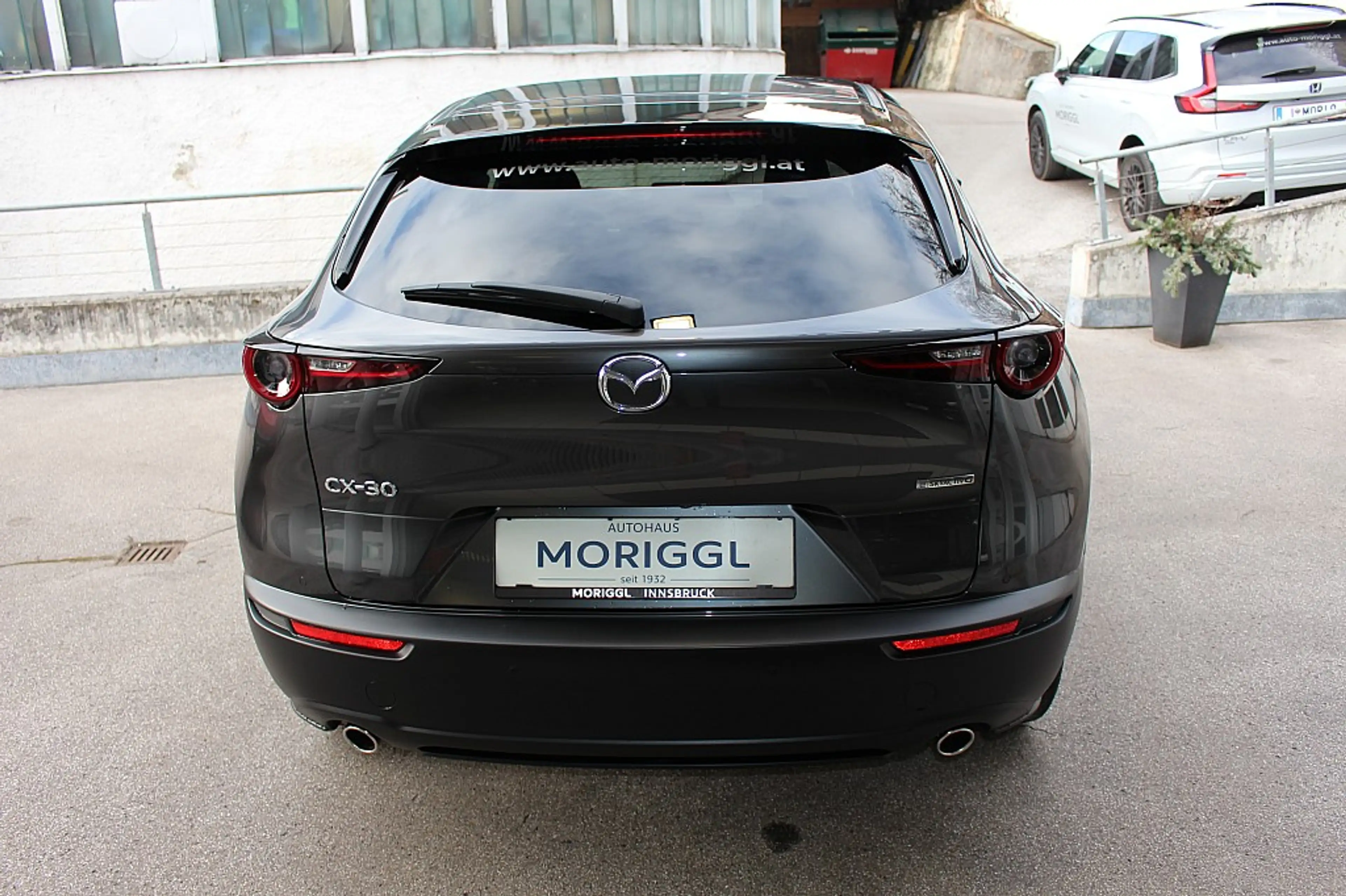 Mazda CX-30 e-Skyactive G140 Homura — photo 8
