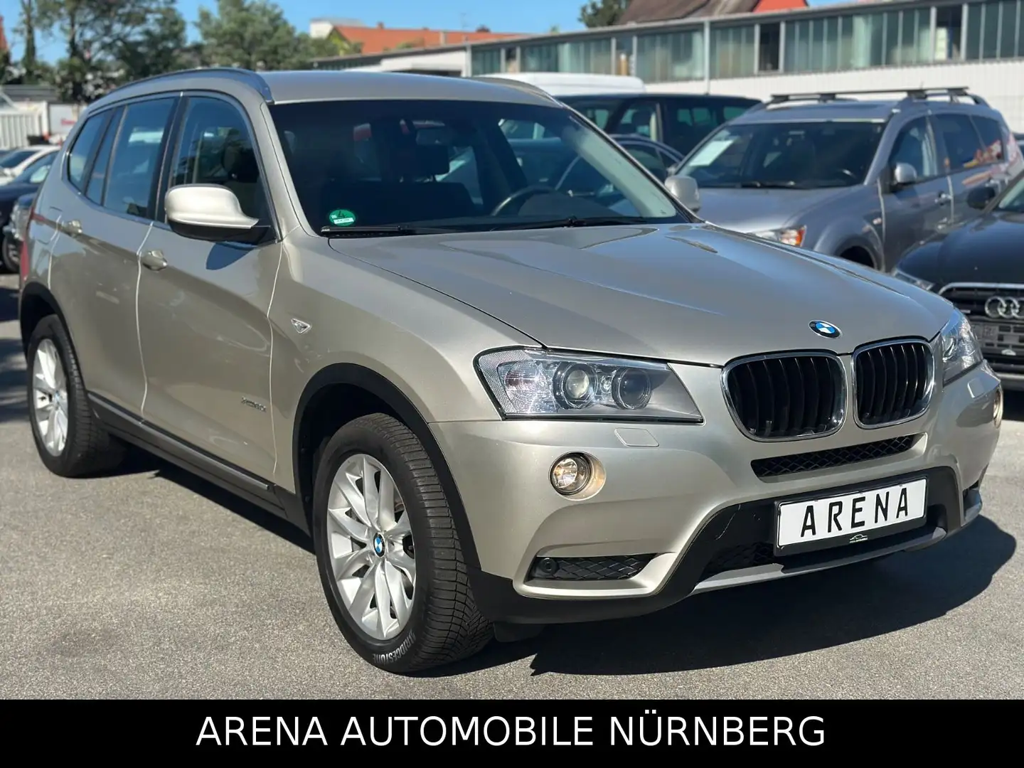 BMW X3 20i Xdrive*X-Line*Bi-Xenon*Navi*Ahk*Pdc*Klima Argent - 2