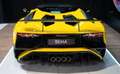 Lamborghini Aventador SV Roadster 6.5 V12 750ch | Immat Française Toit carbone Sièges confort intérieur À partir de 9890-mois Gelb - thumbnail 4