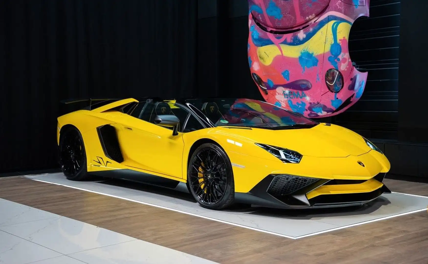 Lamborghini Aventador SV Roadster 6.5 V12 750ch | Immat Française Toit carbone Sièges confort intérieur À partir de 9890-mois Gelb - 1