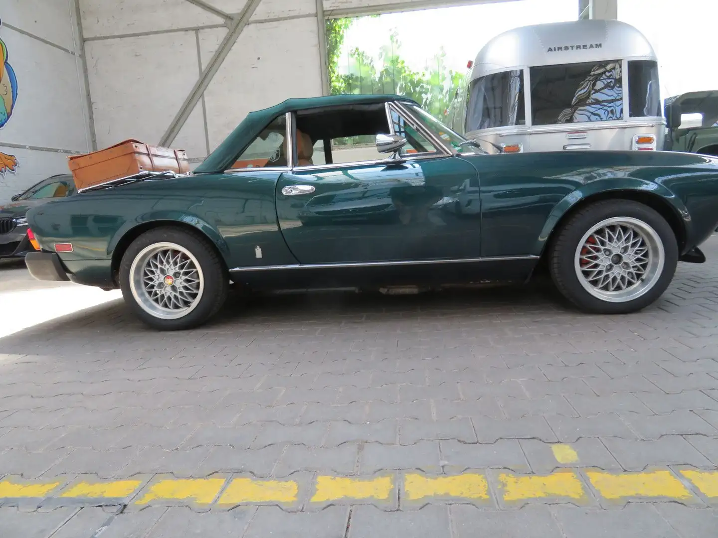 Fiat 124 Spider Grün - 1
