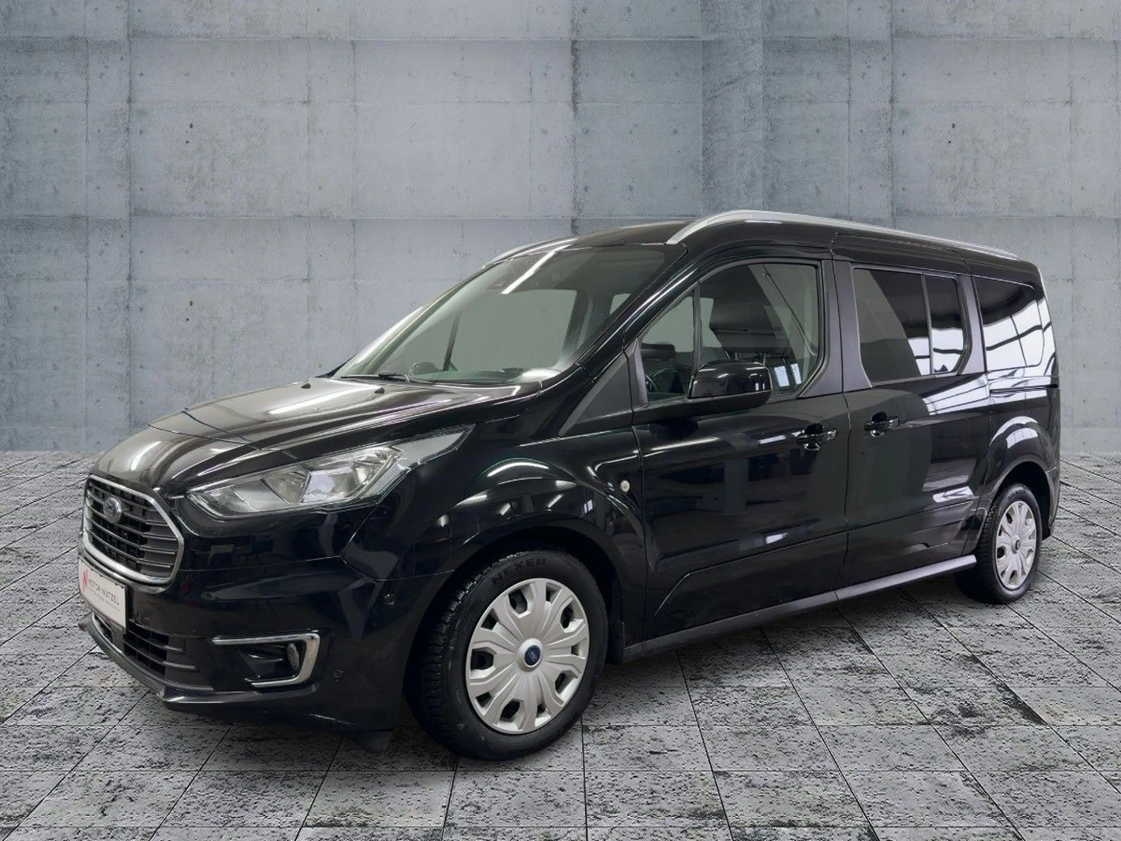 Ford Grand Tourneo Connect 1.5TDCi TITANIUM SITZE 7 — photo 2