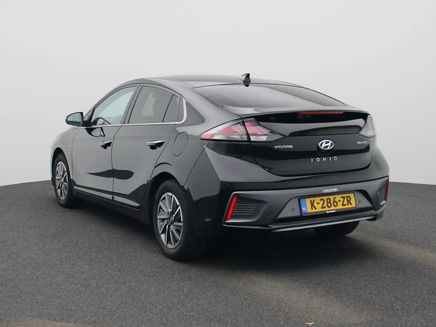 Hyundai IONIQ Comfort EV 38 kWh Noir - 2