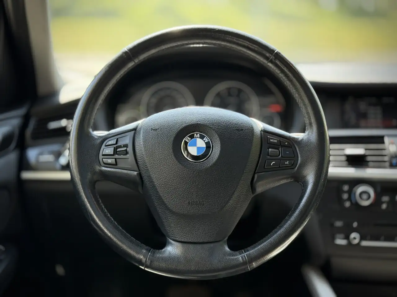 BMW X3 снимка BMW X3