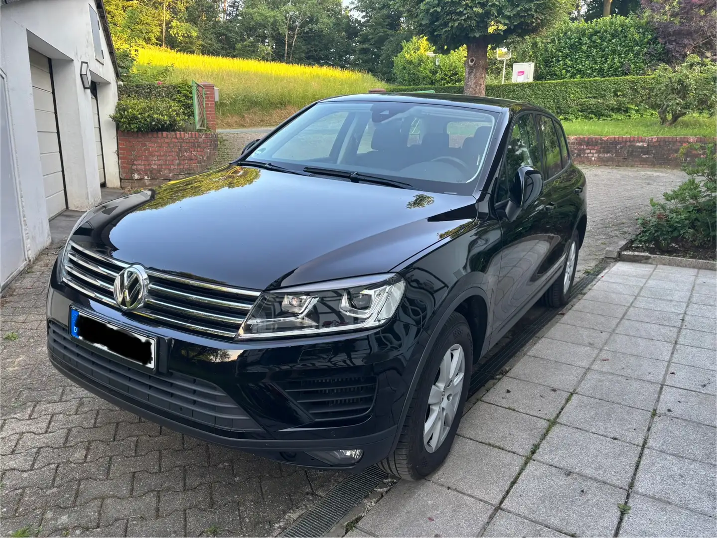 Volkswagen Touareg 3.0 V6 TDI SCR Blue Motion Schwarz - 2