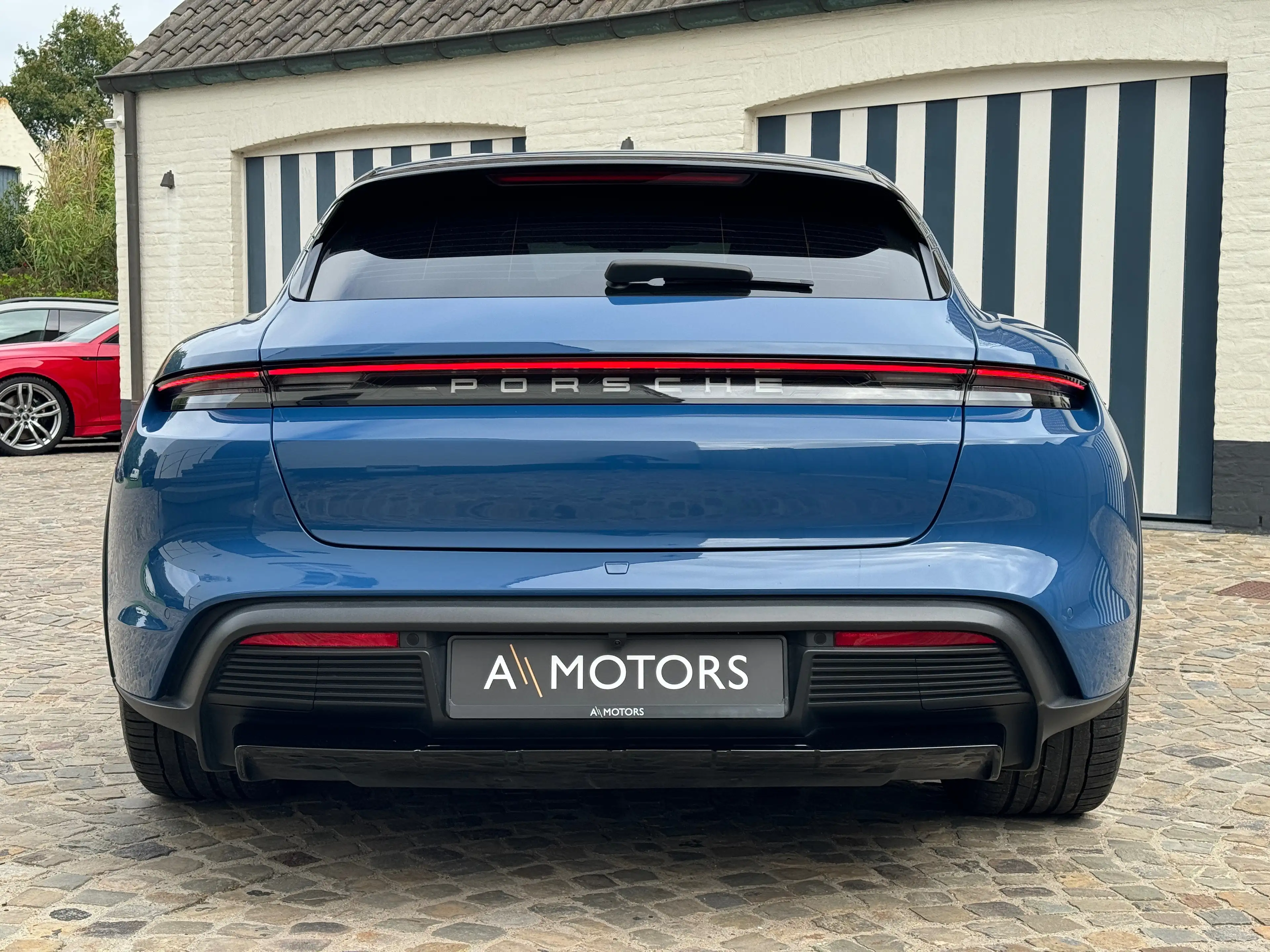 Porsche Taycan 4 Cross Turismo - 93.4 kWh - NO VAT - 05/2022 — photo 4