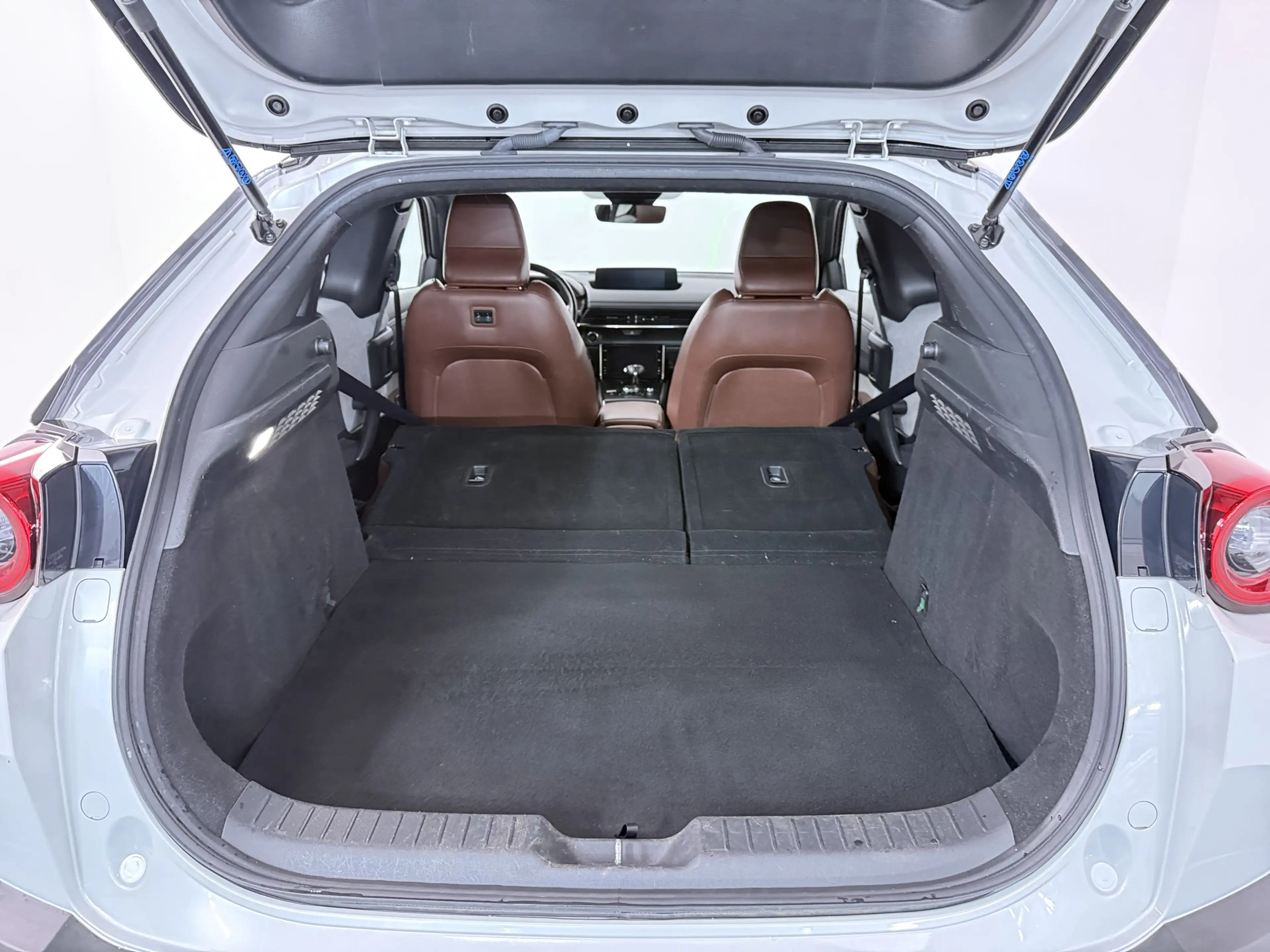 Mazda MX-30 e-SkyActiv 145 Comfort 36 kWh Onderweg-naar-dealer — photo 6
