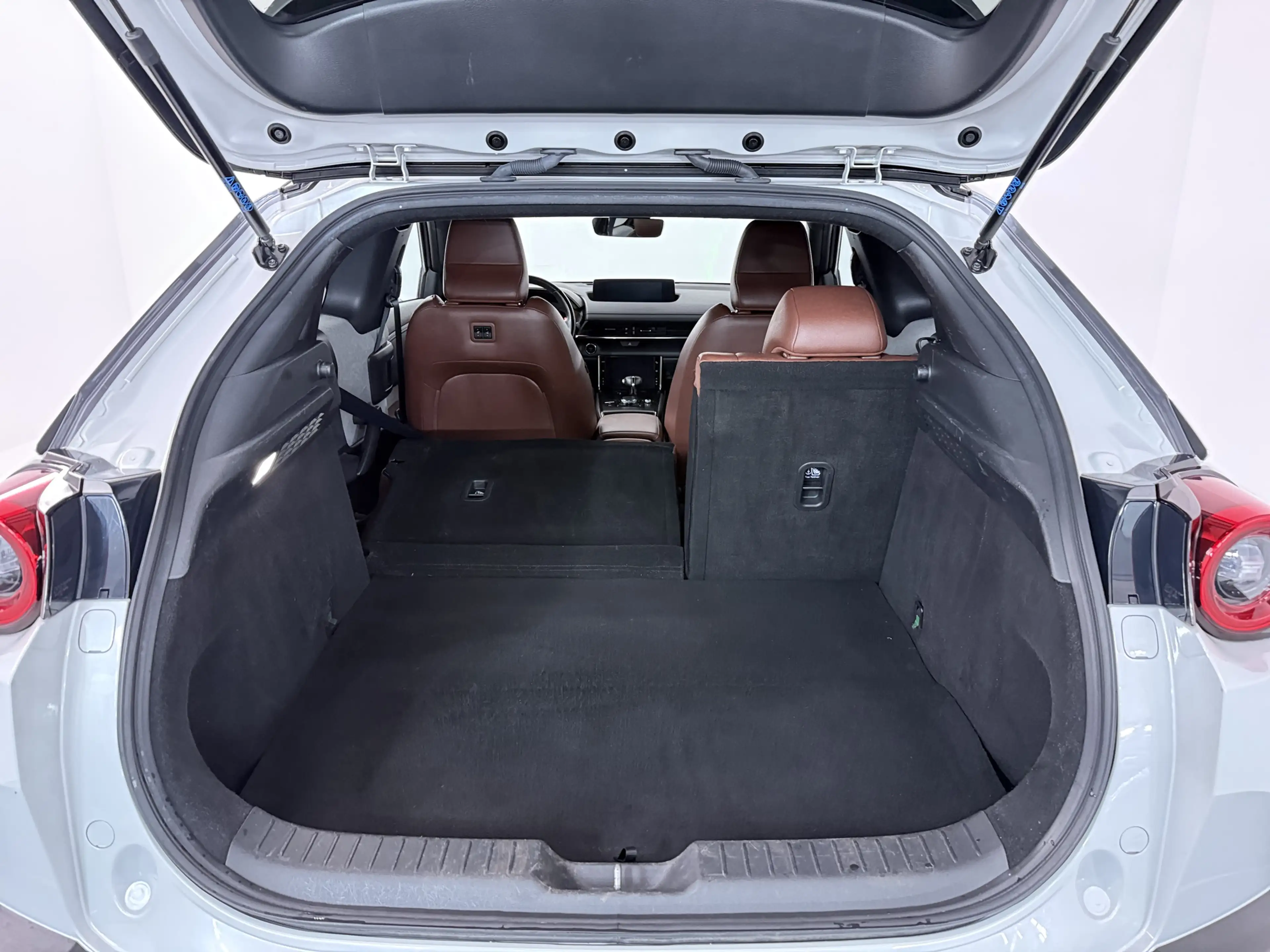 Mazda MX-30 e-SkyActiv 145 Comfort 36 kWh Onderweg-naar-dealer — photo 5