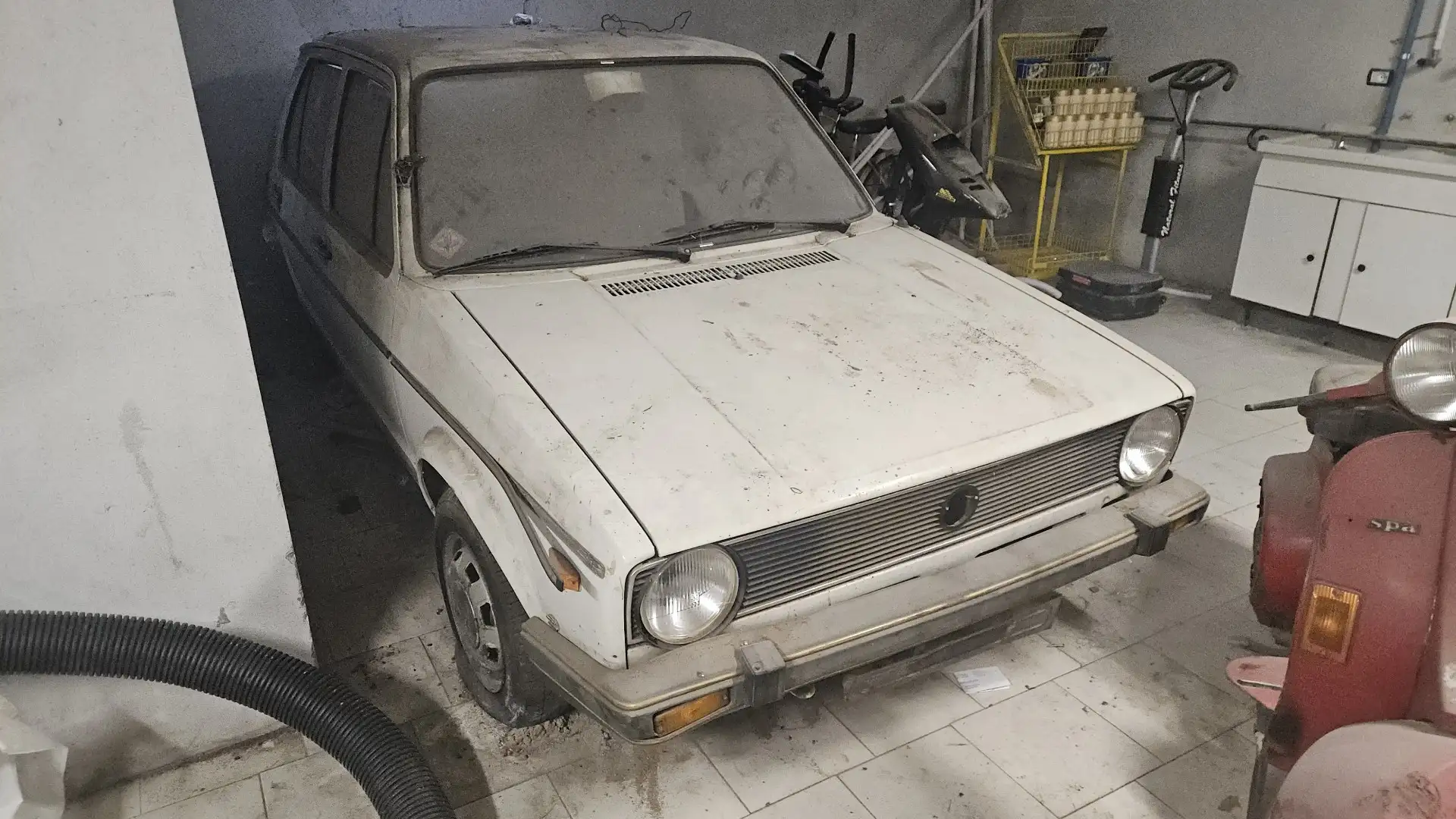 Volkswagen Golf 5p 1.3 GL - 1