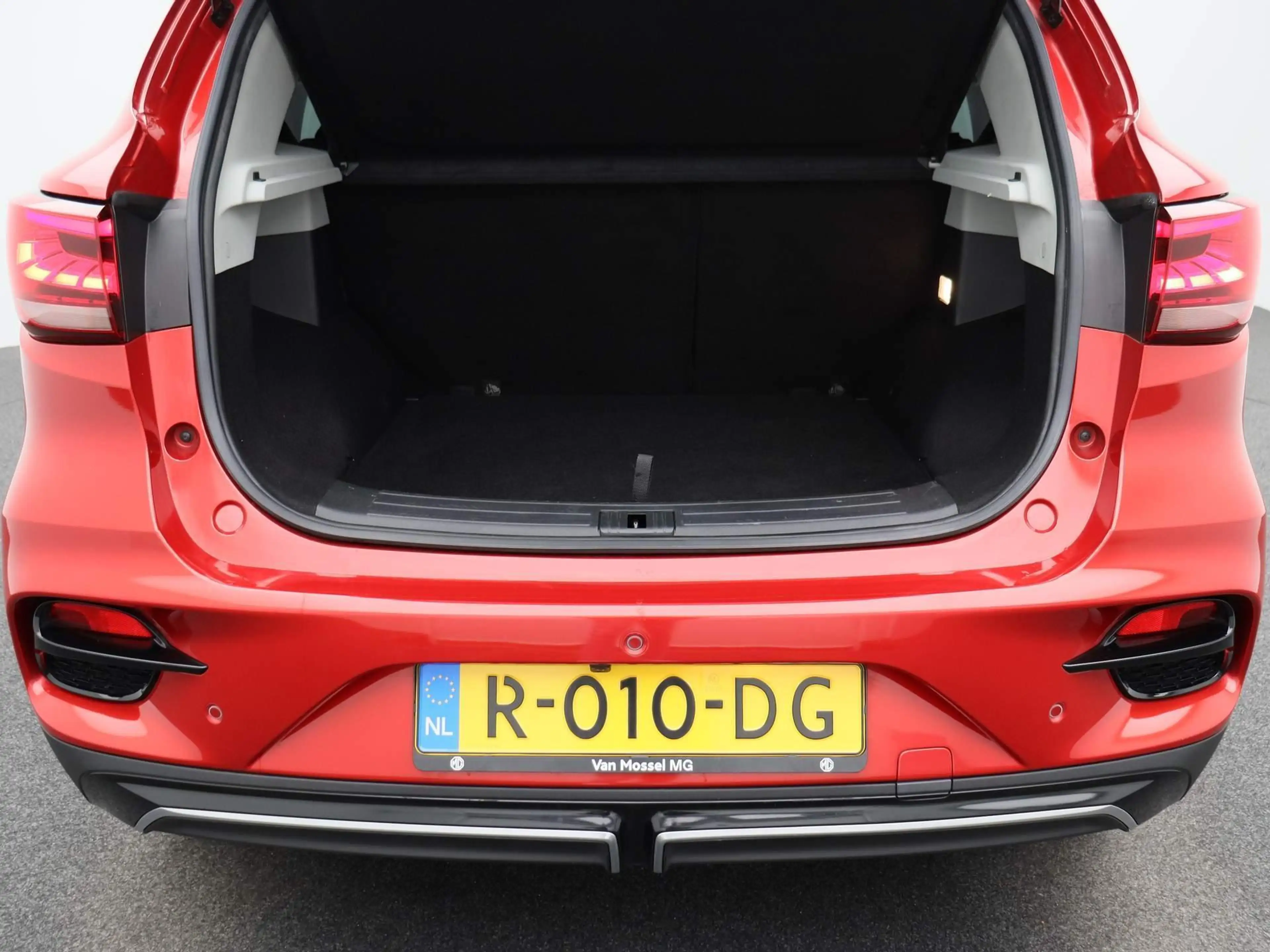 MG ZS EV Standard Range Comfort 50 kWh | Navi | Camera | — photo 13