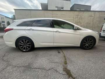 Premium 1,7 CRDi Aut.