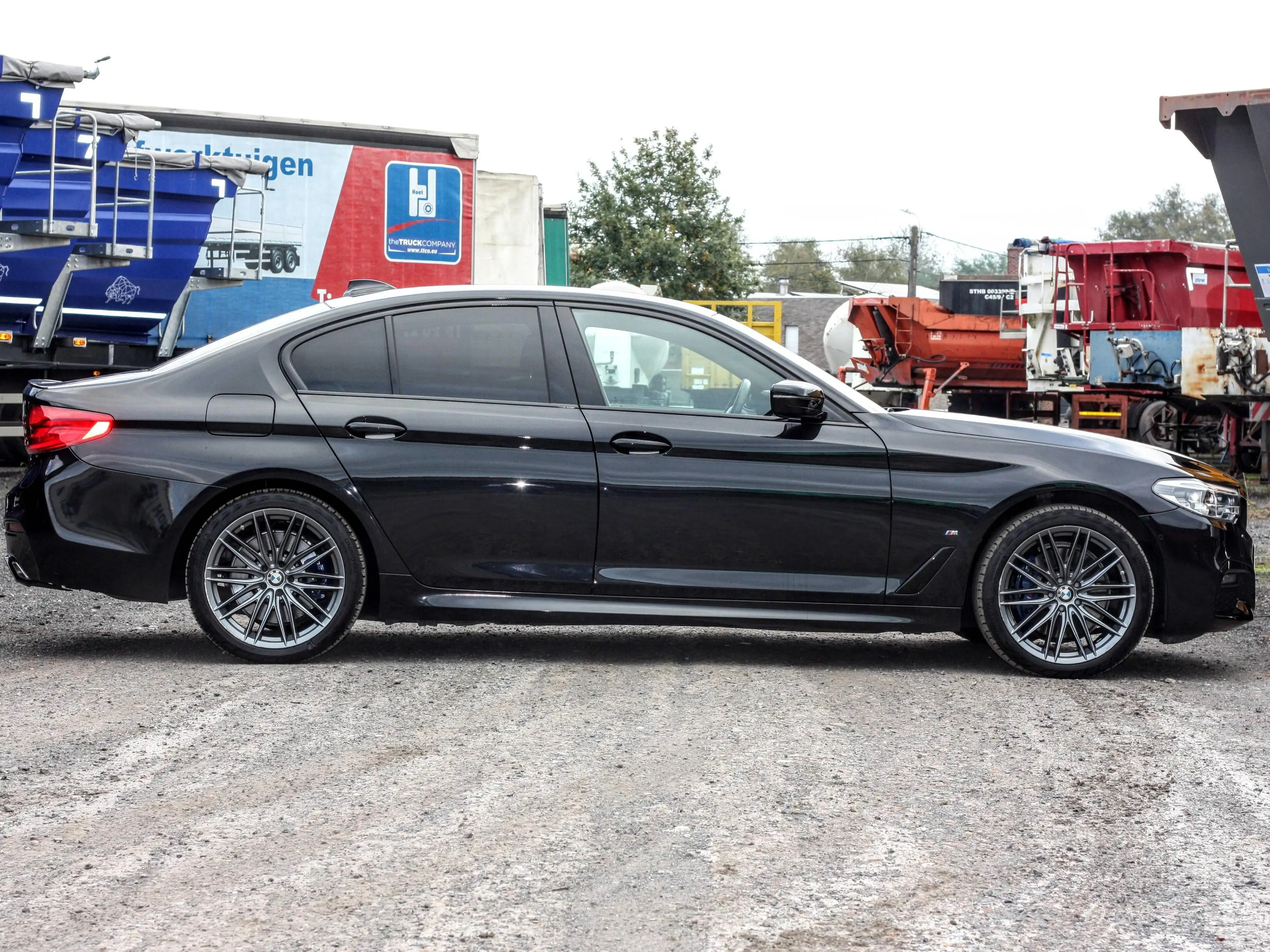 BMW 530 530e/ iPermormance M Sport/ Shadow Line/ Adatpive LED/ Navi Pro — photo 2