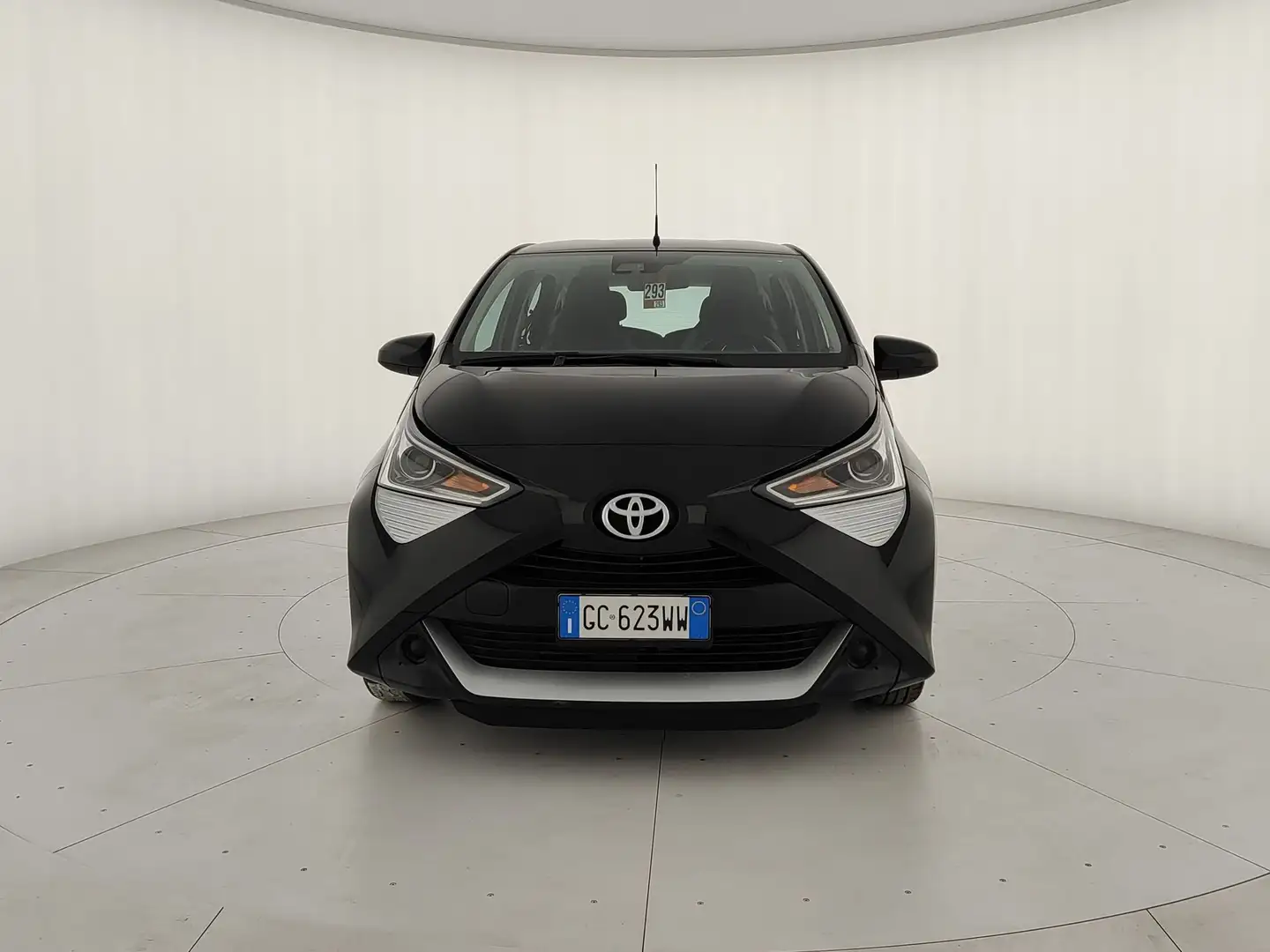Toyota Aygo 5p 1.0 x-fun 72cv  Clima Autom. Telecamera post!! Nero - 2