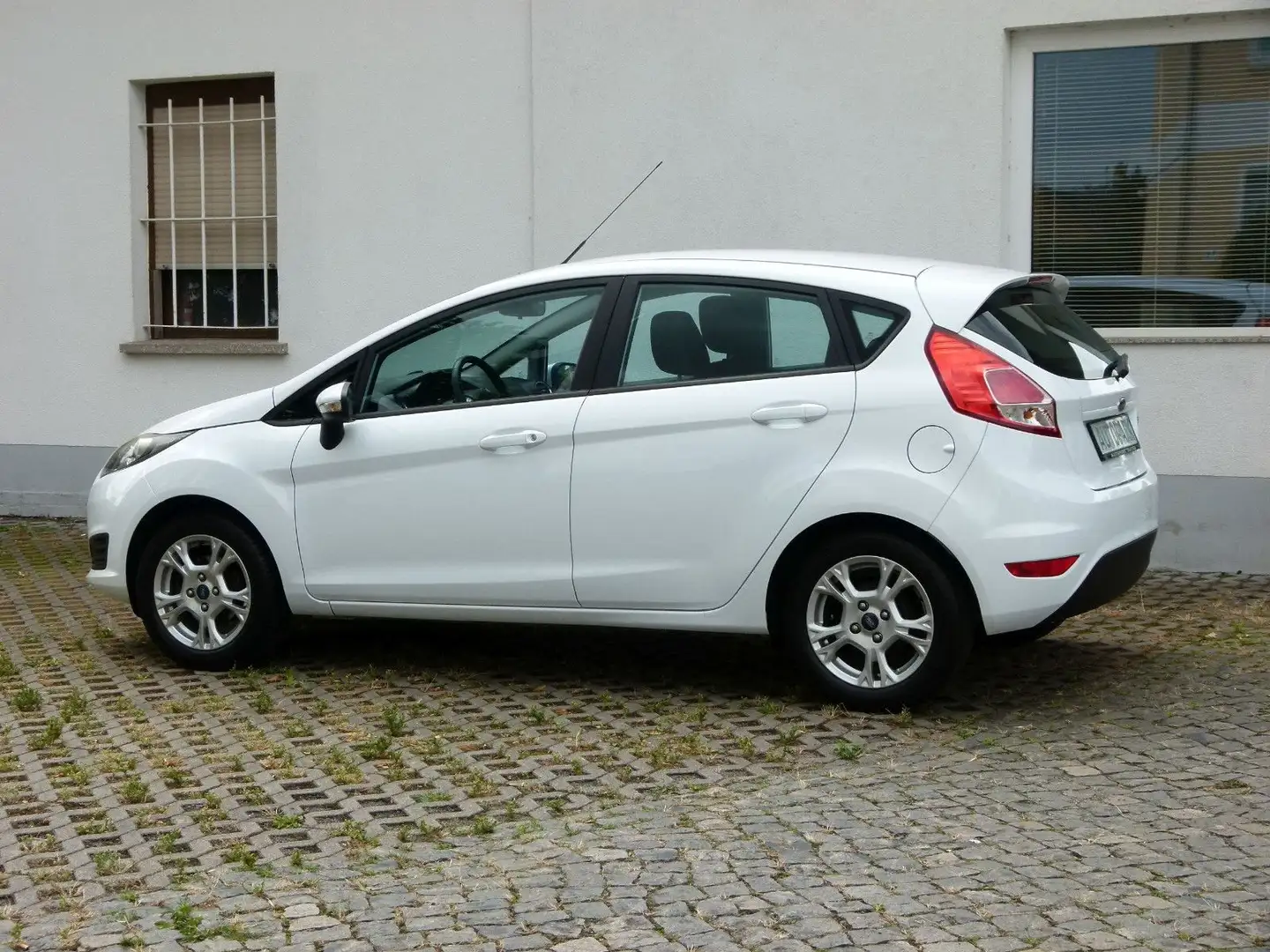 Ford Fiesta Edition Klima Sitzhz. TÜV NEU +GARANTIE+ Blanc - 2