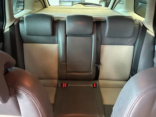 Saab 9-3 view 13