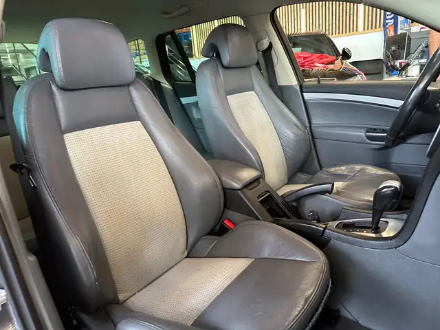 Saab 9-3 view 8