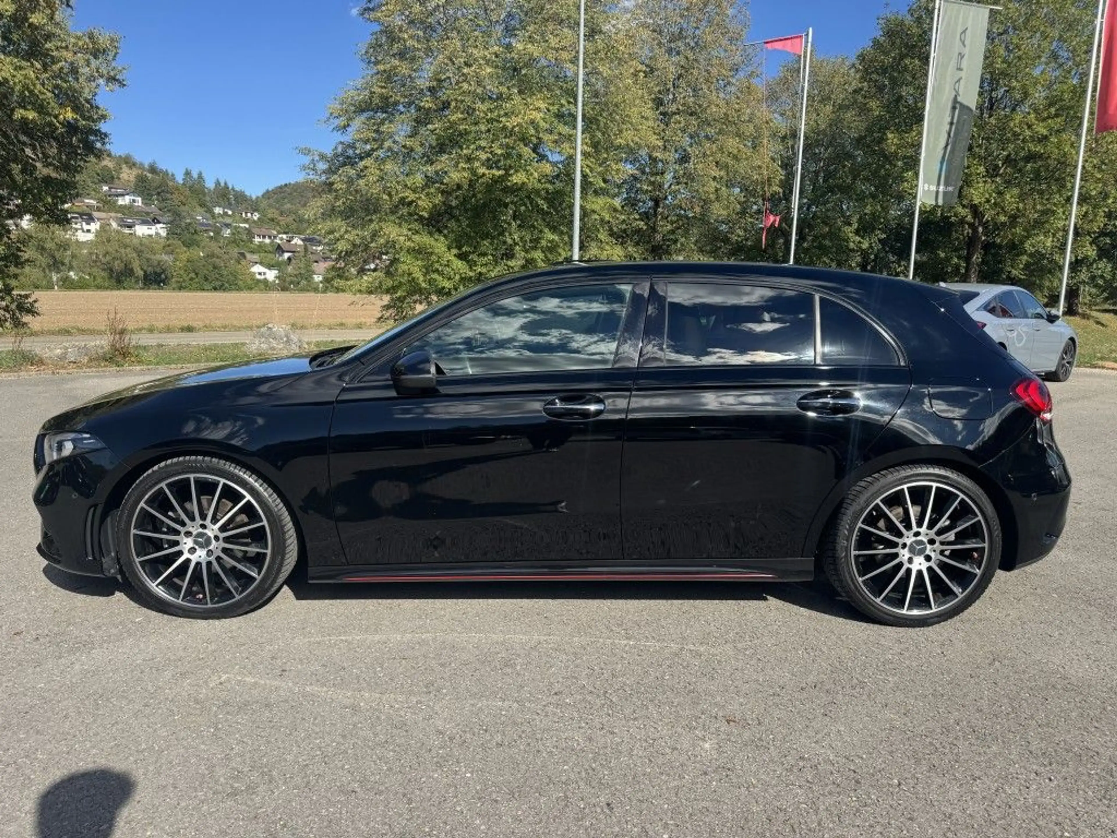 Mercedes-Benz A 200 7G-DCT AMG Line — photo 3