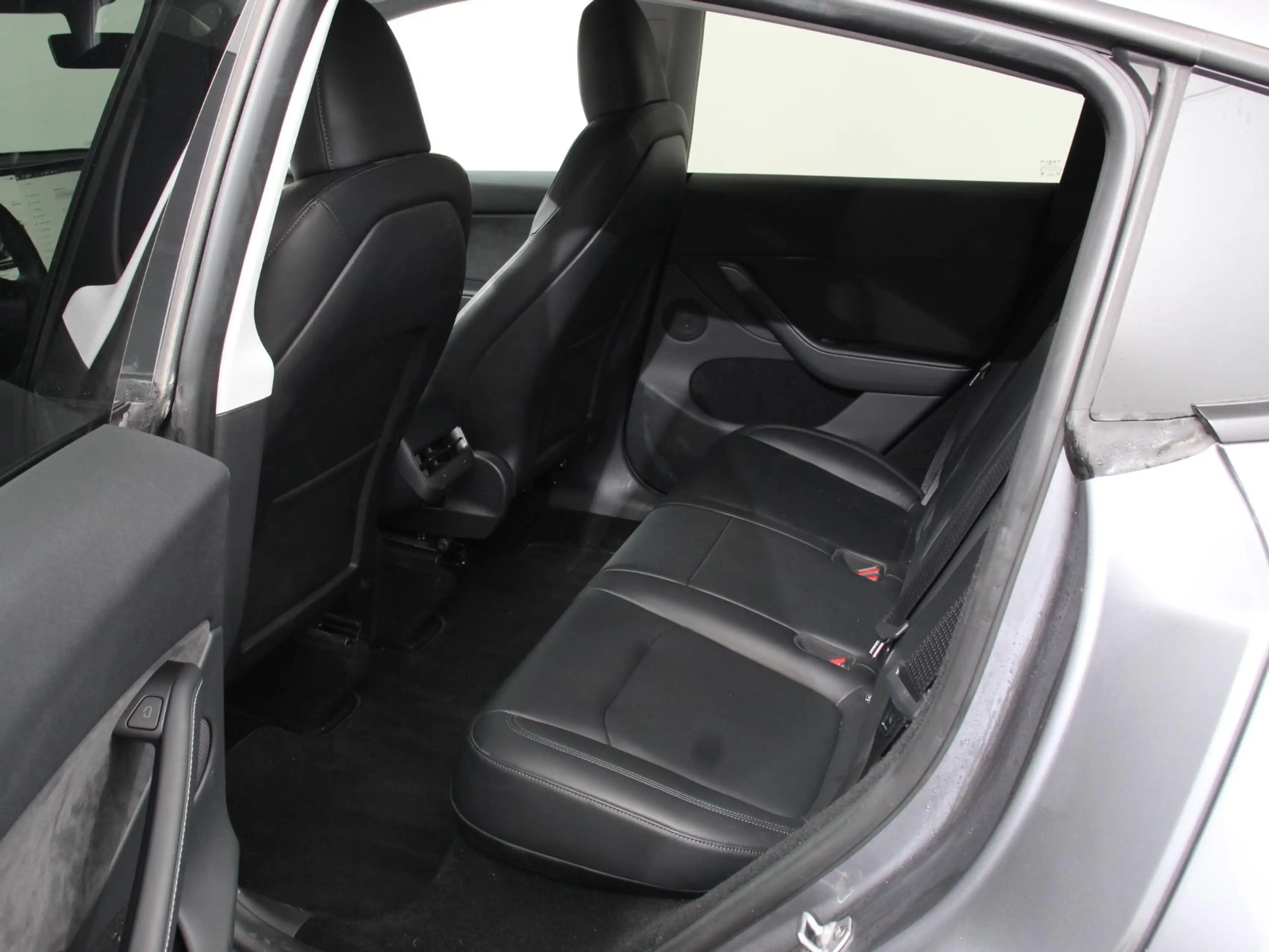 Tesla Model Y Long Range AWD 75 kWh Climate control Adaptieve cr — photo 12