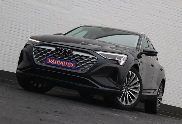 Audi Q8 e-tron 55 Quattro -HUD/Pano/Memory/360/TowBar/Leather/21"