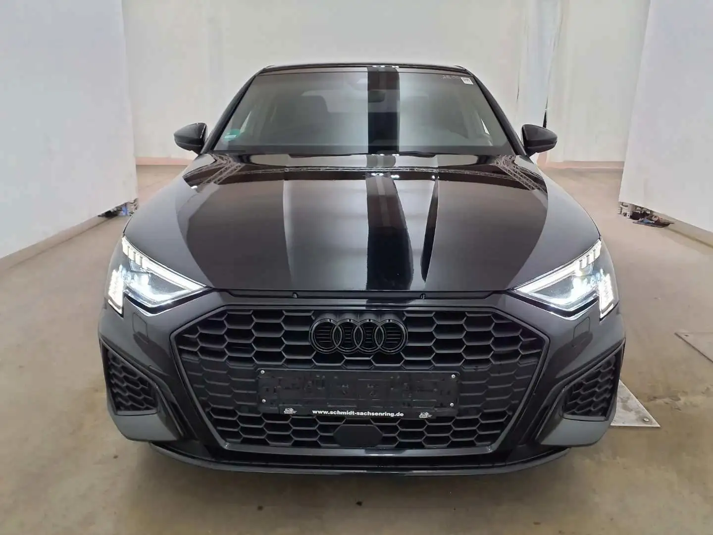 Audi A3 Limousine 35 TDI S line /KAMERA /Standheizung Schwarz - 2