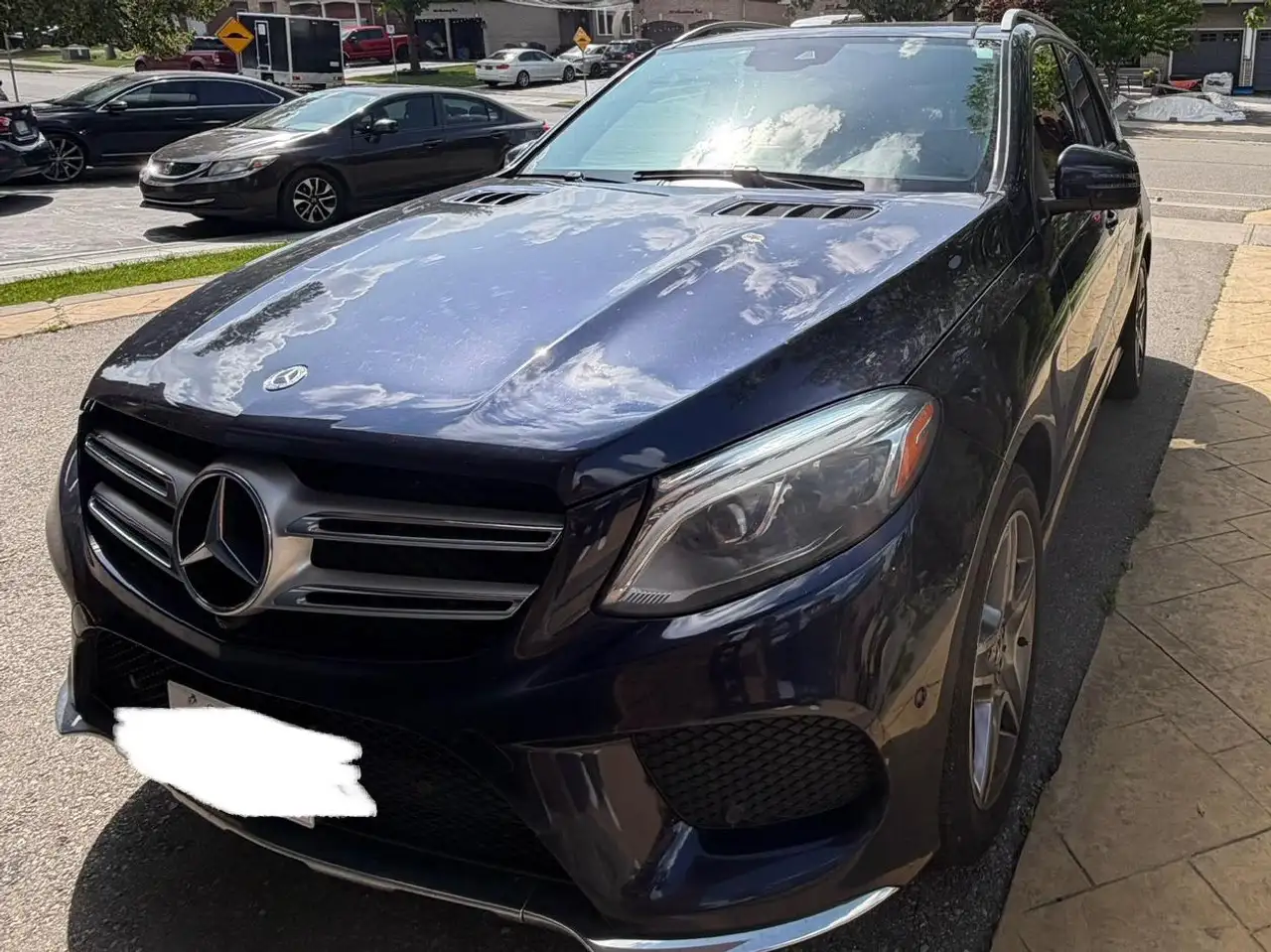 Mercedes-Benz GLE photo Mercedes-Benz GLE