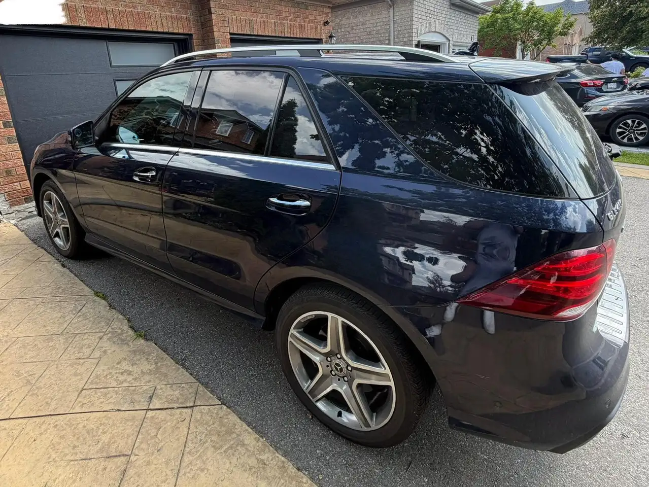 Mercedes-Benz GLE photo Mercedes-Benz GLE