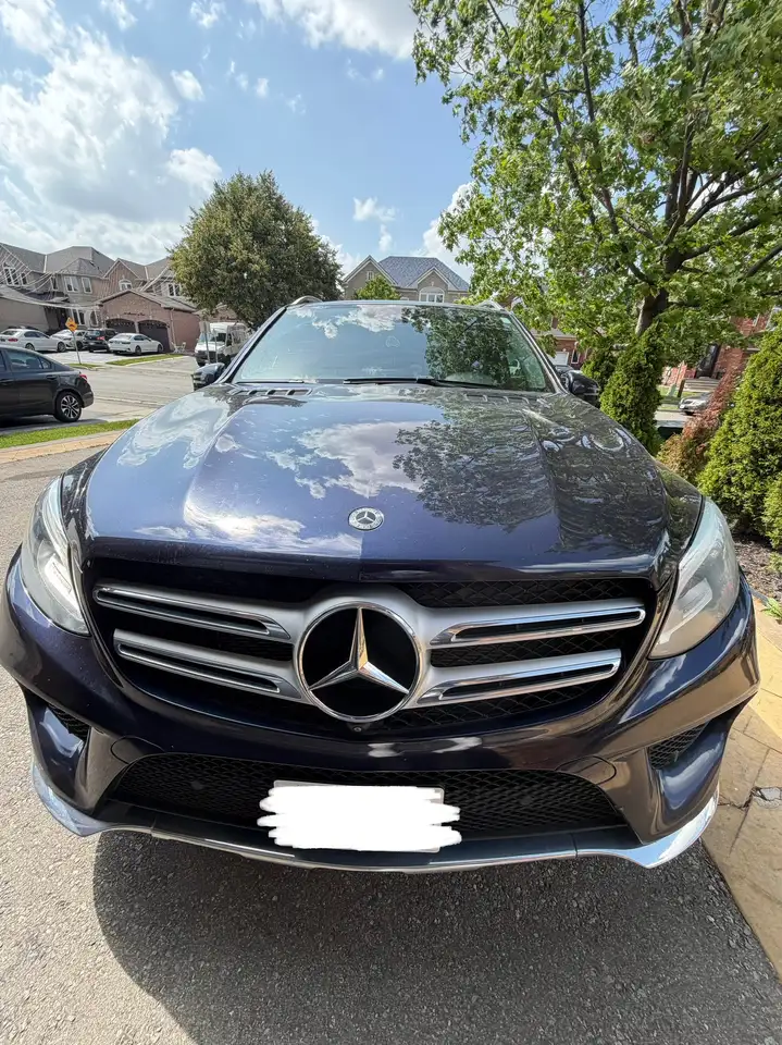 Mercedes-Benz GLE photo Mercedes-Benz GLE