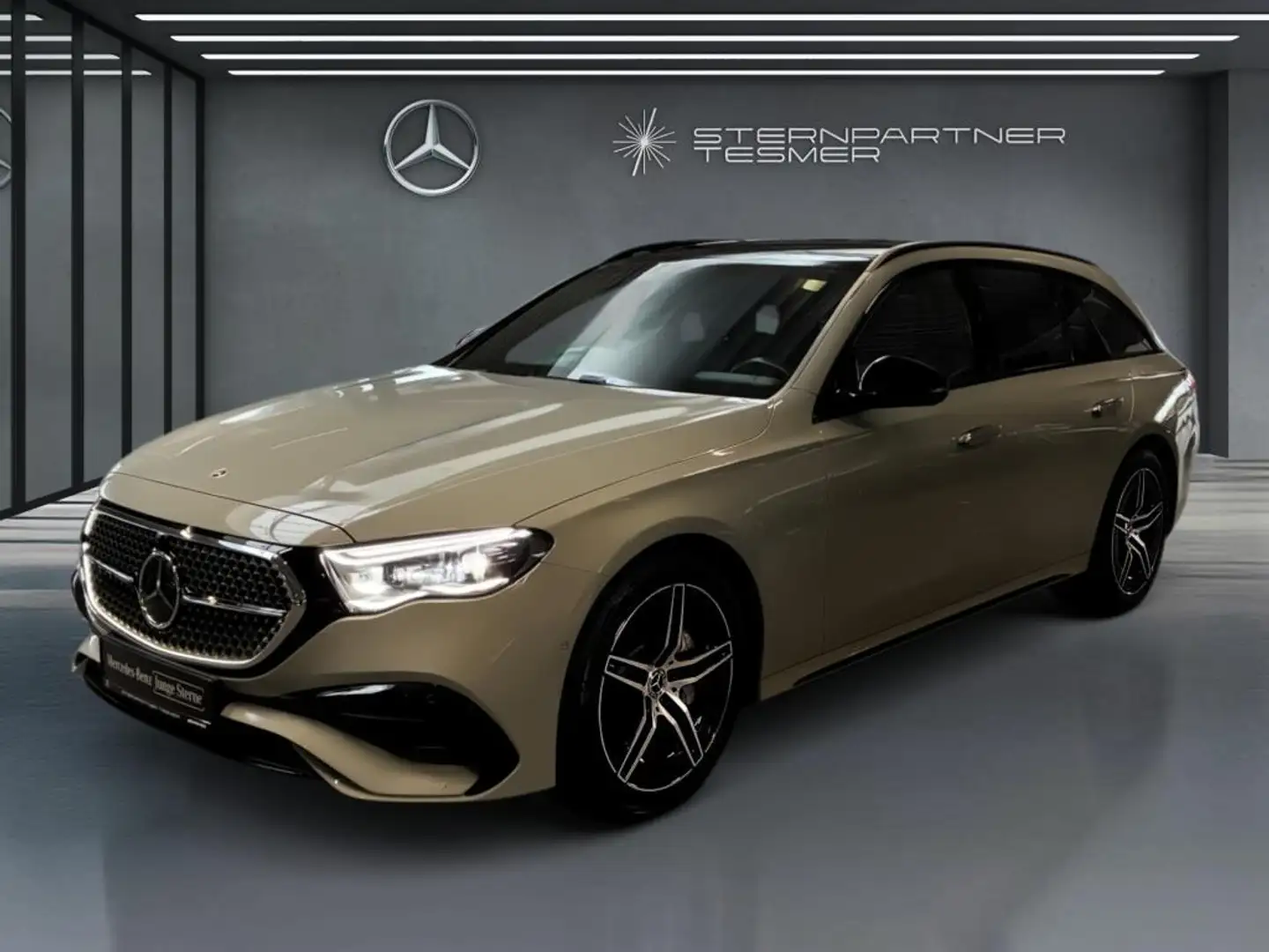 Mercedes-Benz E 300 de 4M T AMG AHK Airmatic HUD Leder Supers. Gris - 2