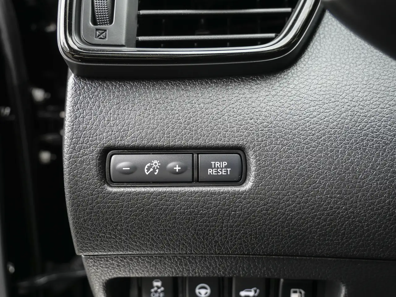 Nissan Rogue photo Nissan Rogue