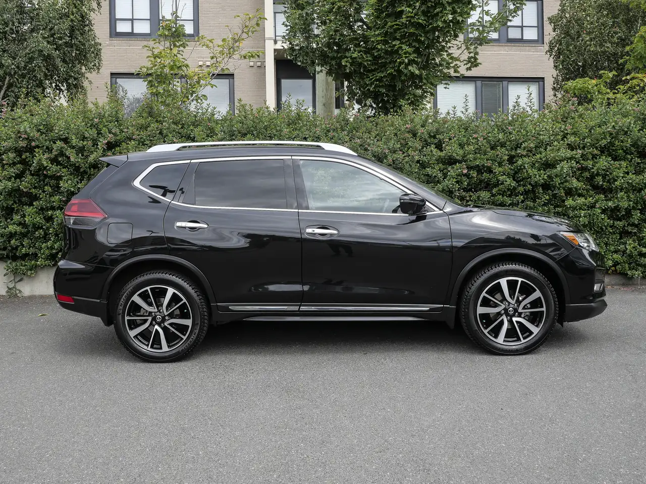 Nissan Rogue photo Nissan Rogue