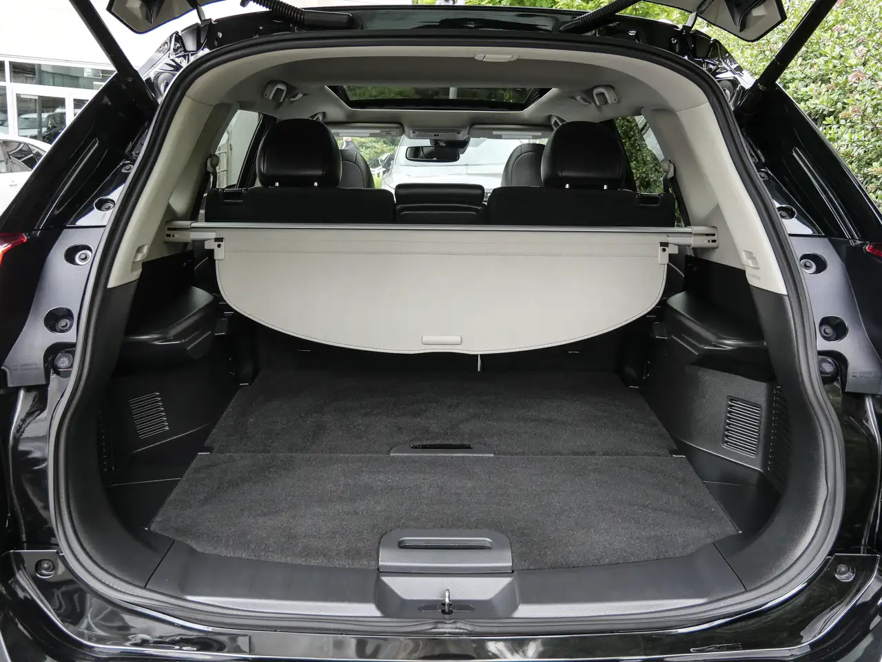Nissan Rogue photo Nissan Rogue
