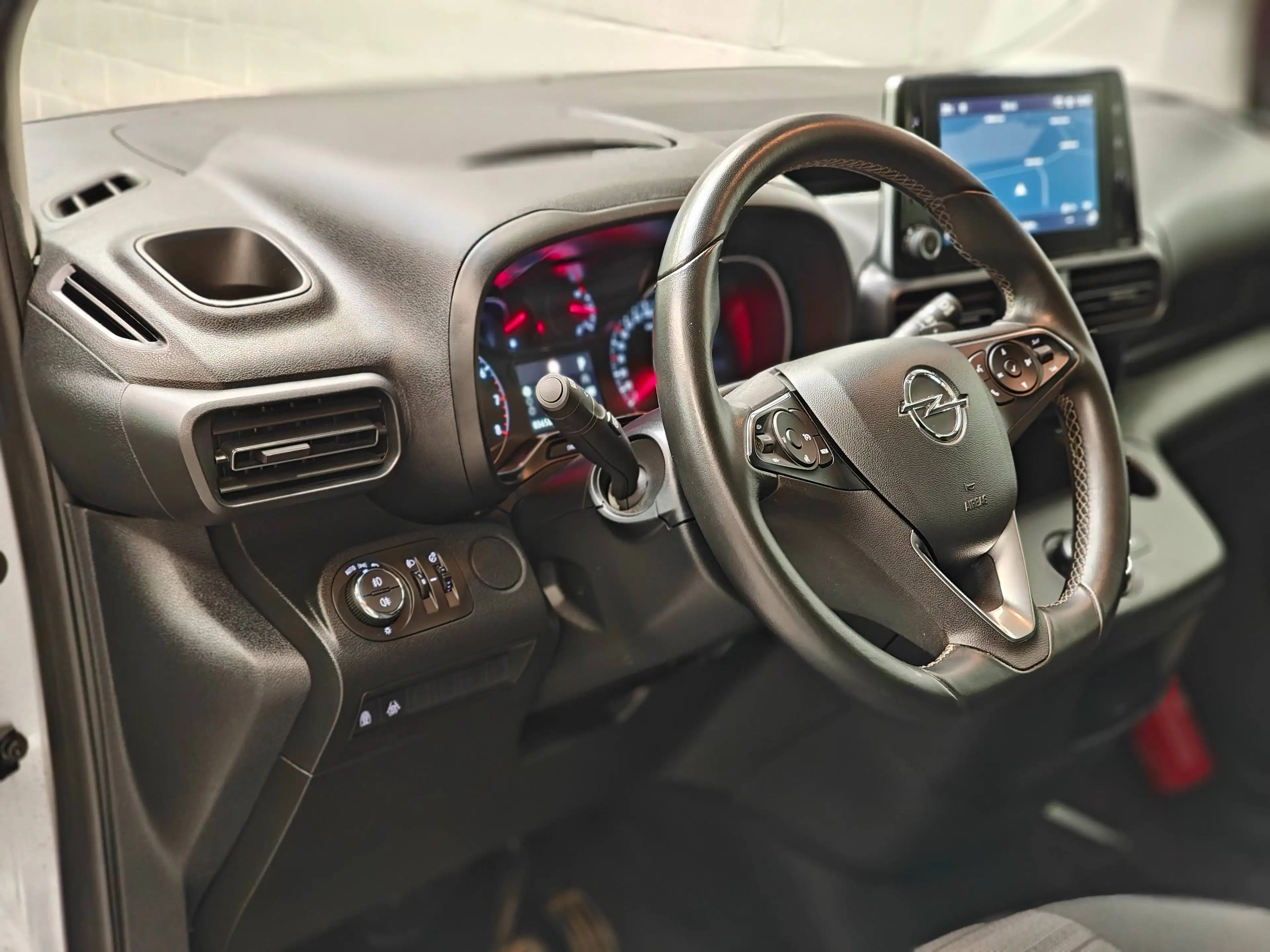 Opel Combo Life 1.2 T L1H1 Edition S/S - Mirror Link - Camera - Trekhaak — photo 8