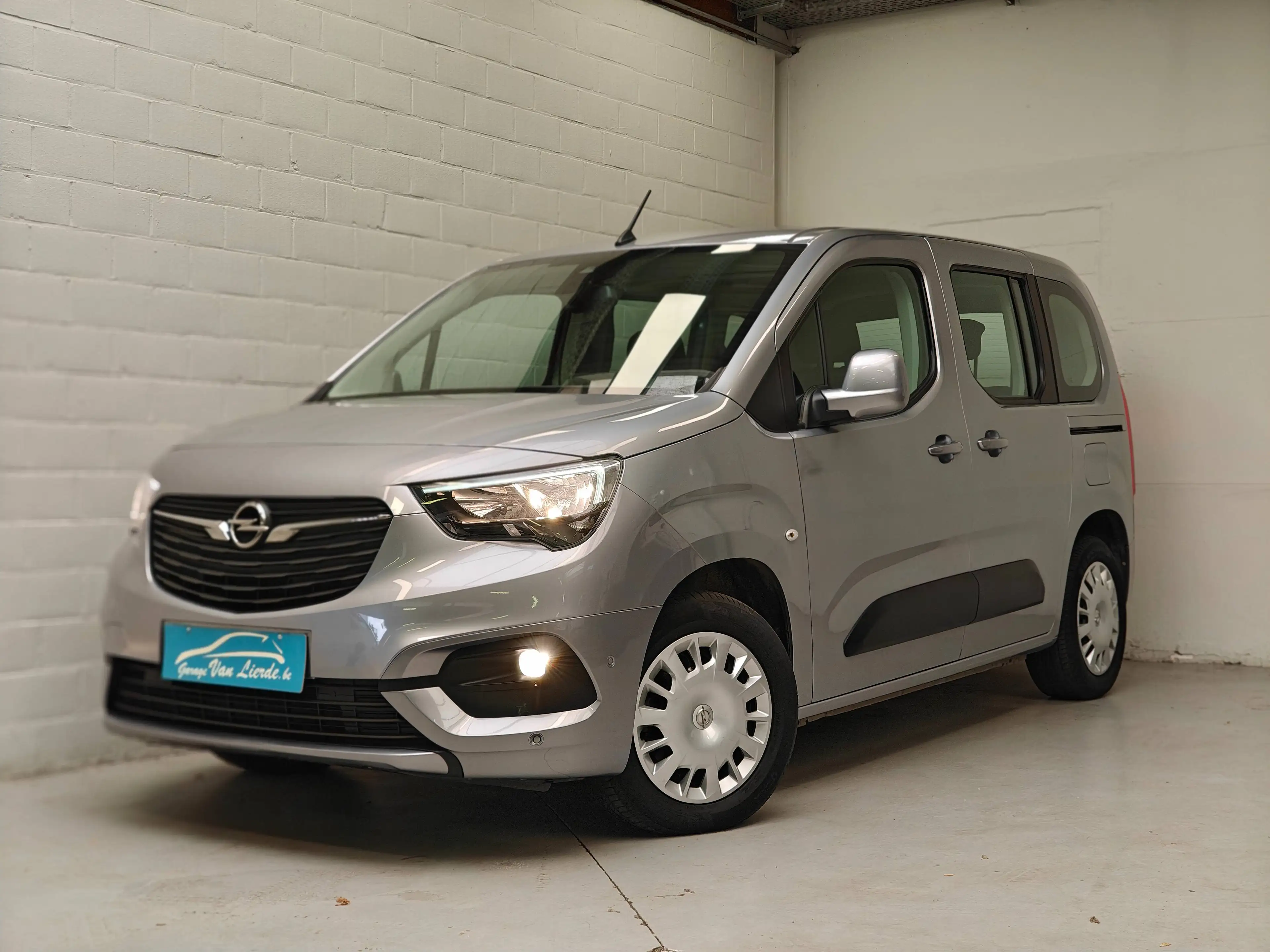 Opel Combo Life 1.2 T L1H1 Edition S/S - Mirror Link - Camera - Trekhaak