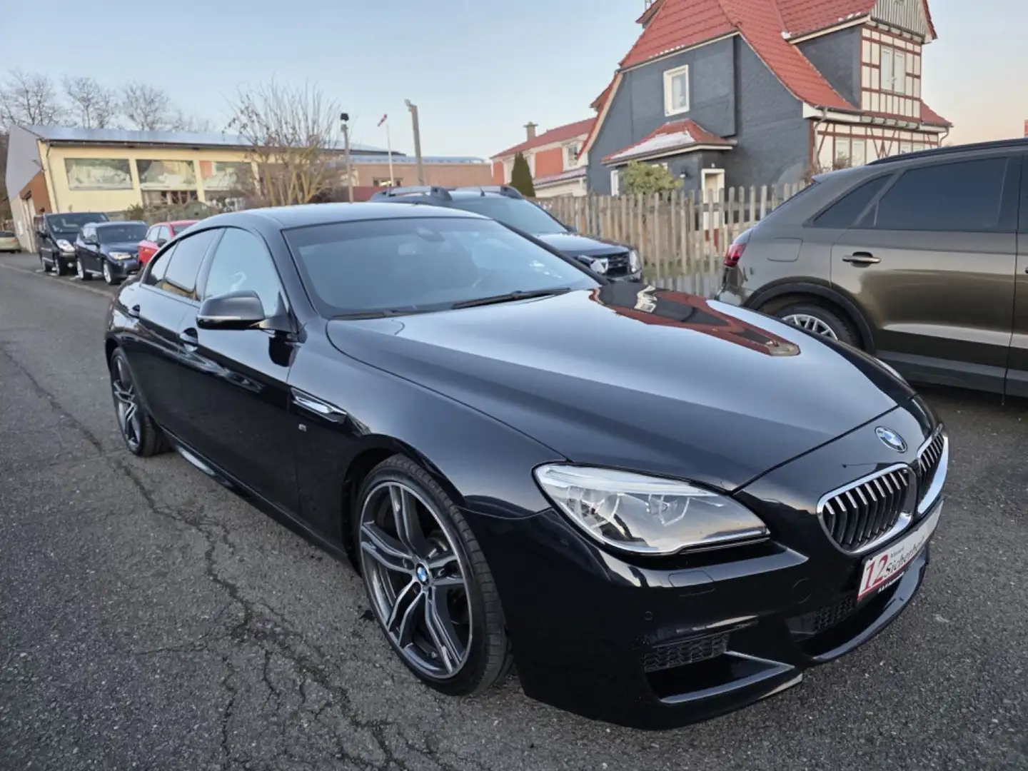 BMW 640 640d GranCoupé M-Paket  NAVI R-KAMERA XENON Head Schwarz - 1