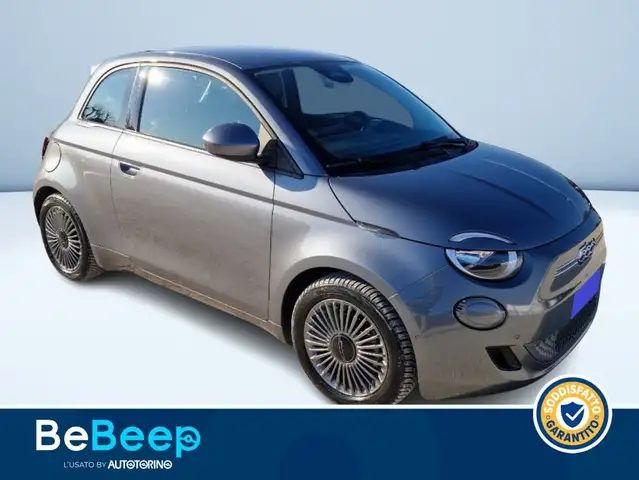 Fiat 500e 500E 42 KWH ICON +