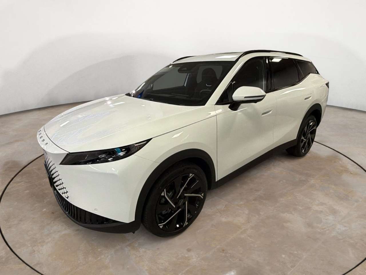 Omoda 1.5 SHS-P plug-in Hybrid Premium