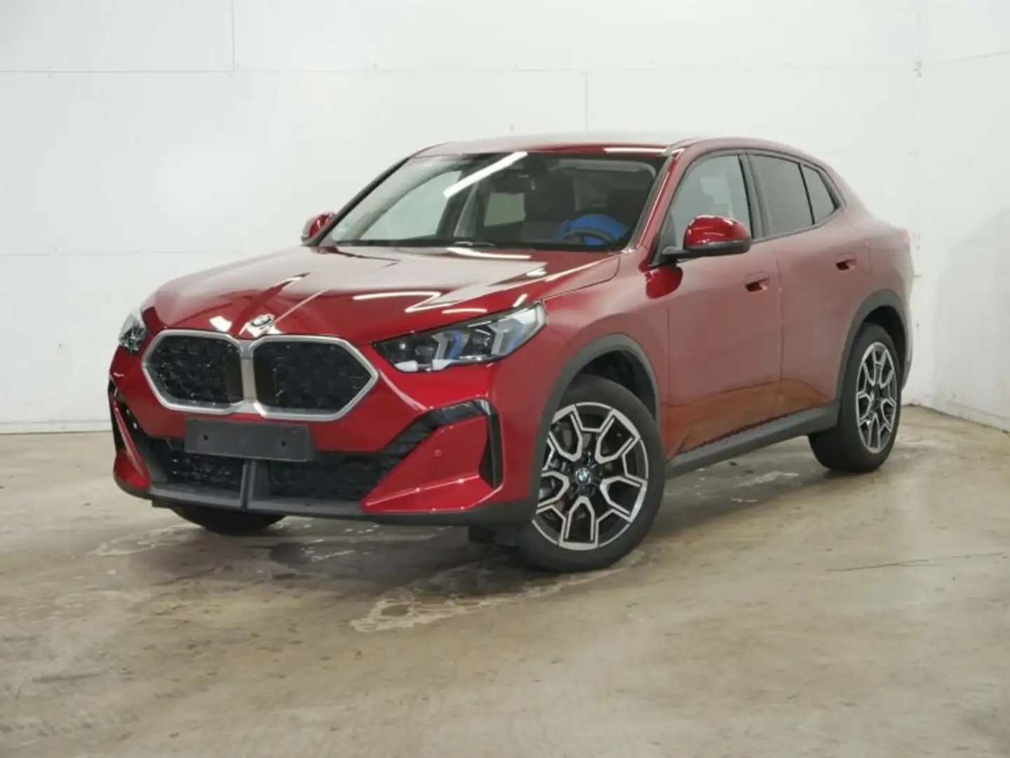 BMW X2 sDr.20i DKG HuD H&K Widescreen Lenkradh DAB Rot - 2