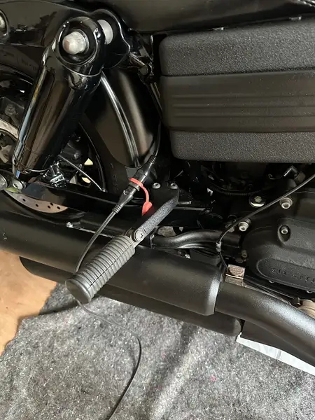 Harley-Davidson Dyna Fat Bob - foto 7