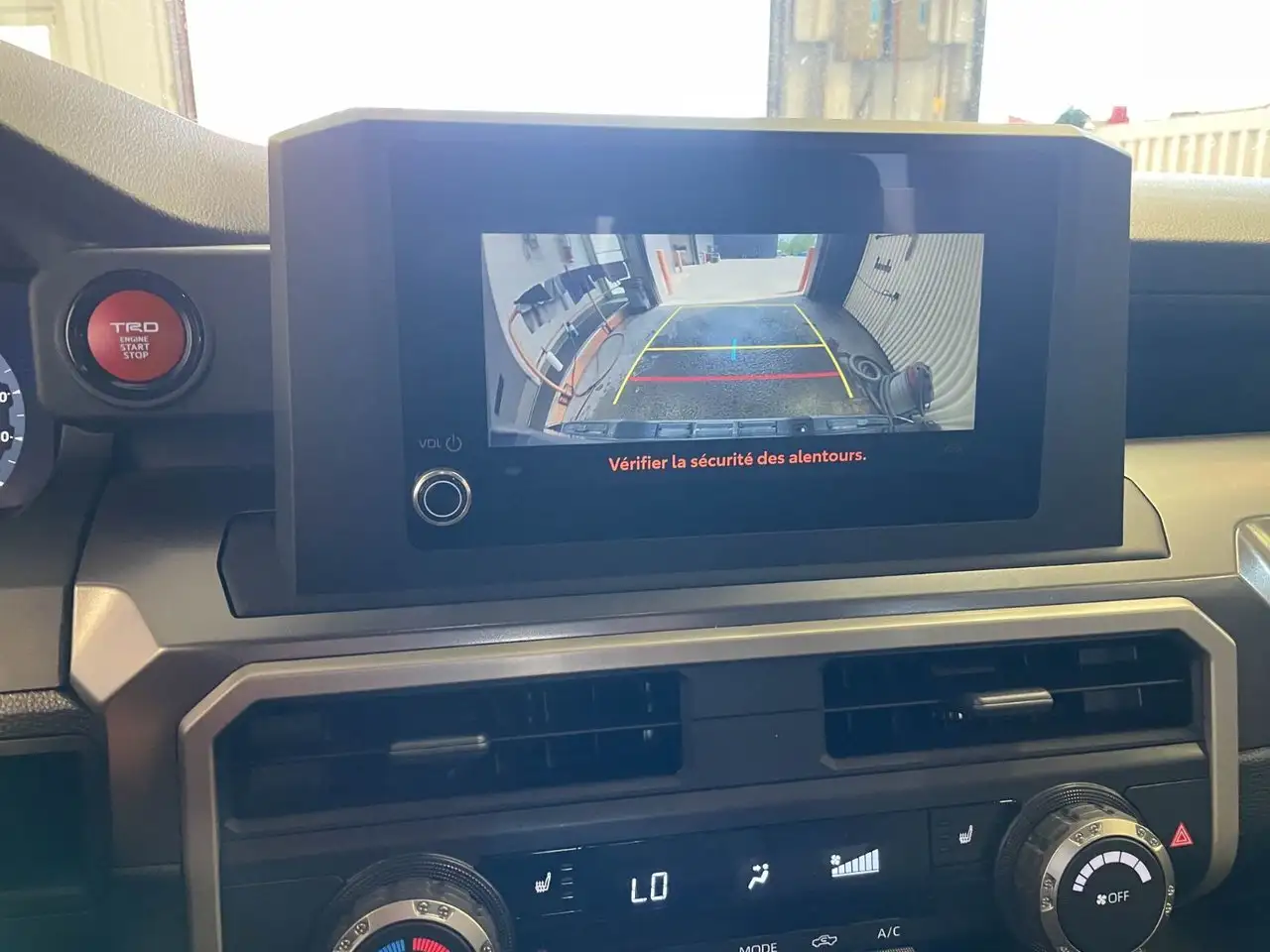Toyota Tacoma снимка Toyota Tacoma