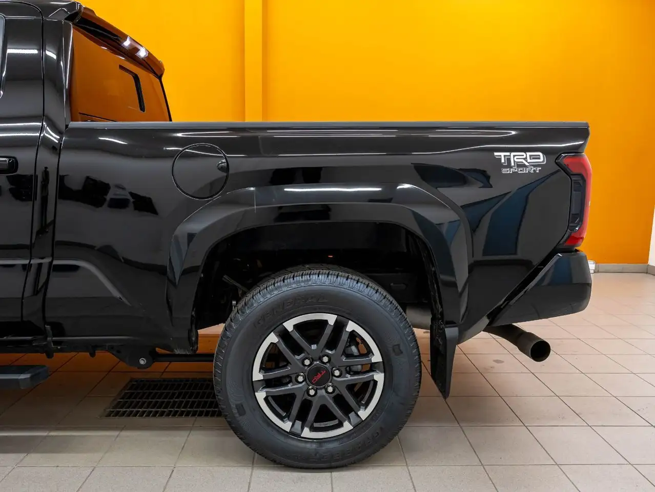 Toyota Tacoma снимка Toyota Tacoma