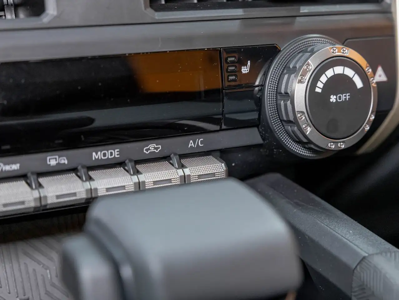 Toyota Tacoma снимка Toyota Tacoma