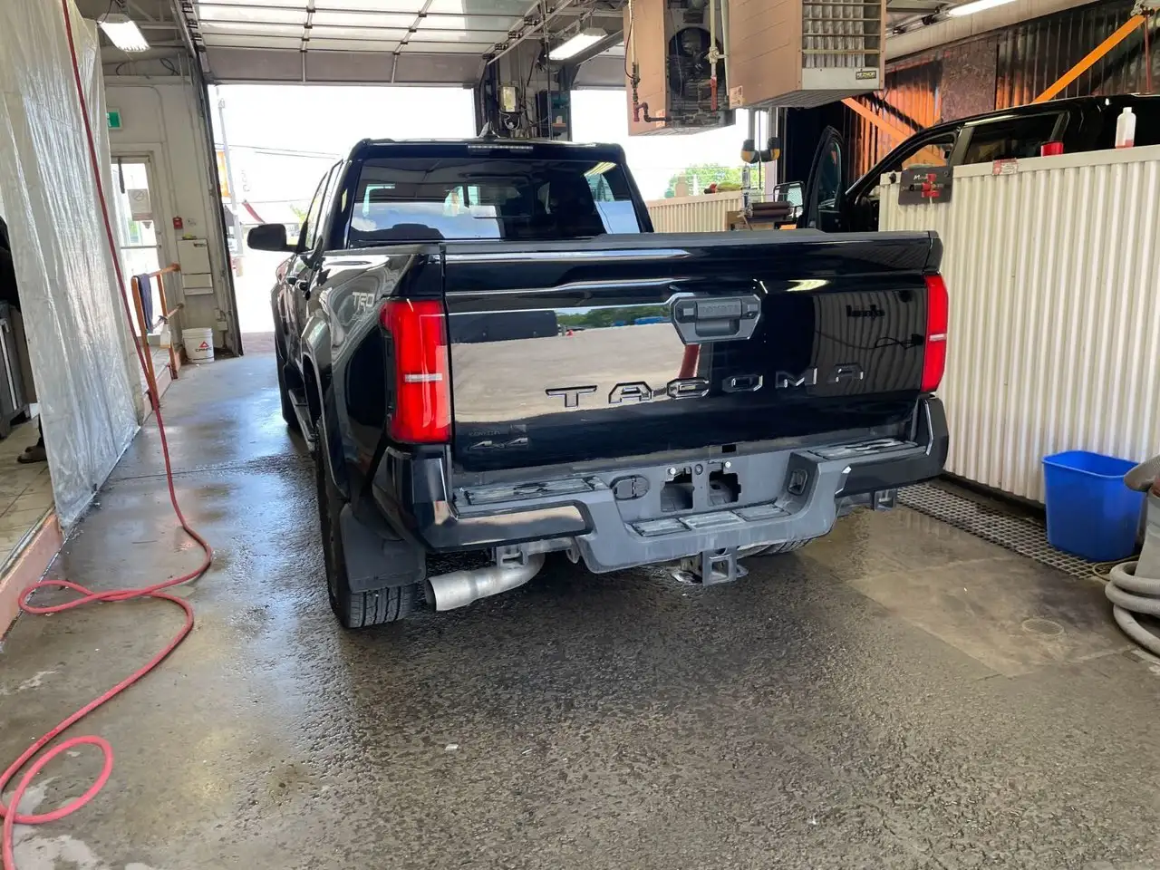 Toyota Tacoma снимка Toyota Tacoma