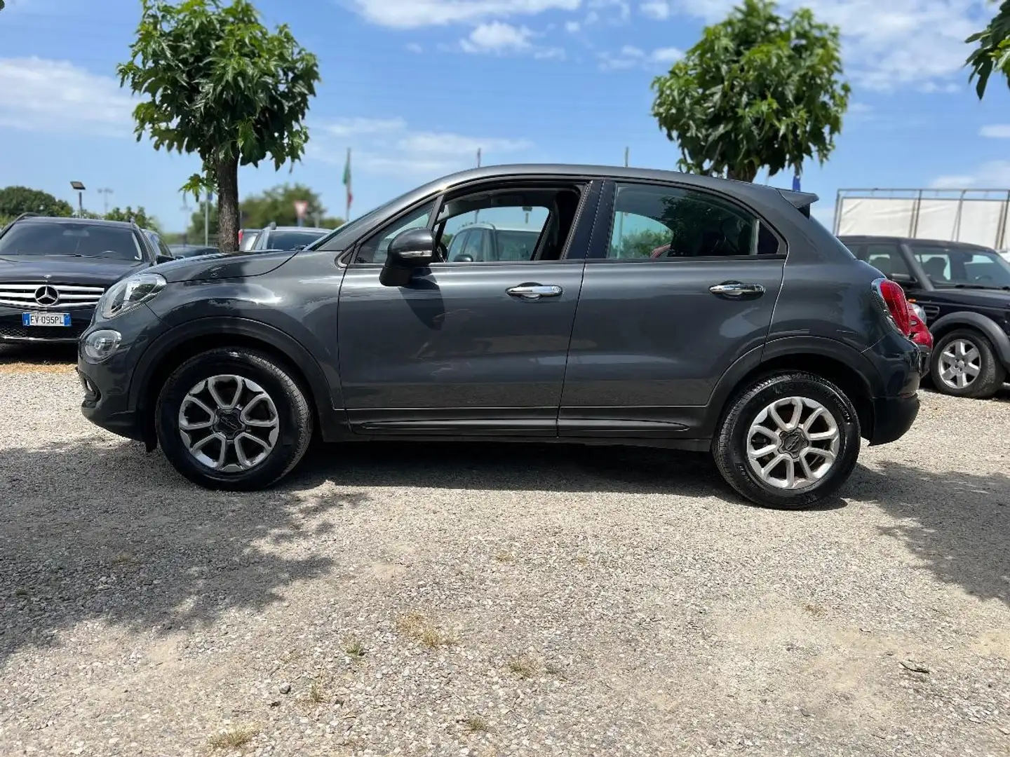 Fiat 500X X 1.3 mjt Lounge 4x2 95cv siva - 2