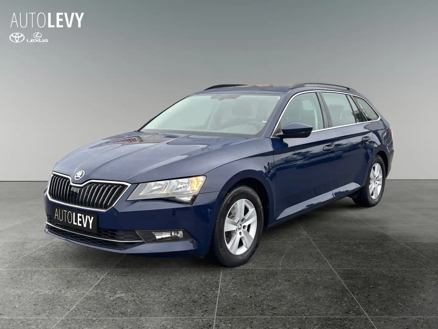 Skoda Superb Combi 1.8 TSI Ambition Panoramadach+AHK Bleu - 2