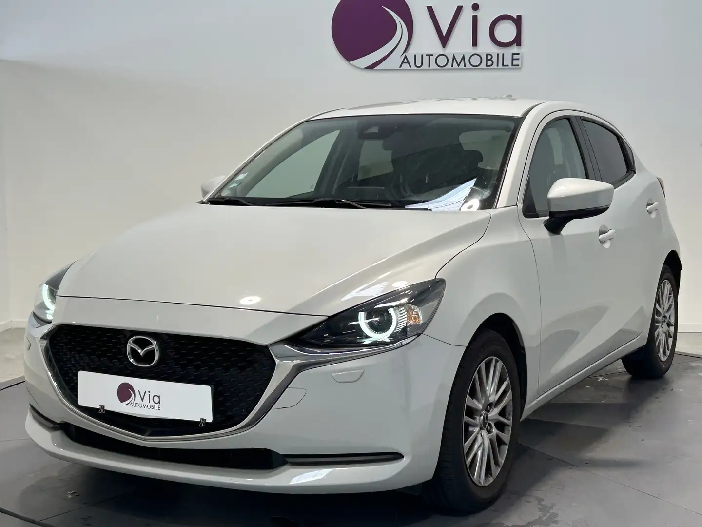 Mazda 2 1.5 Hybride Signature 1ere main, Carplay \u0026amp Blanc - 1